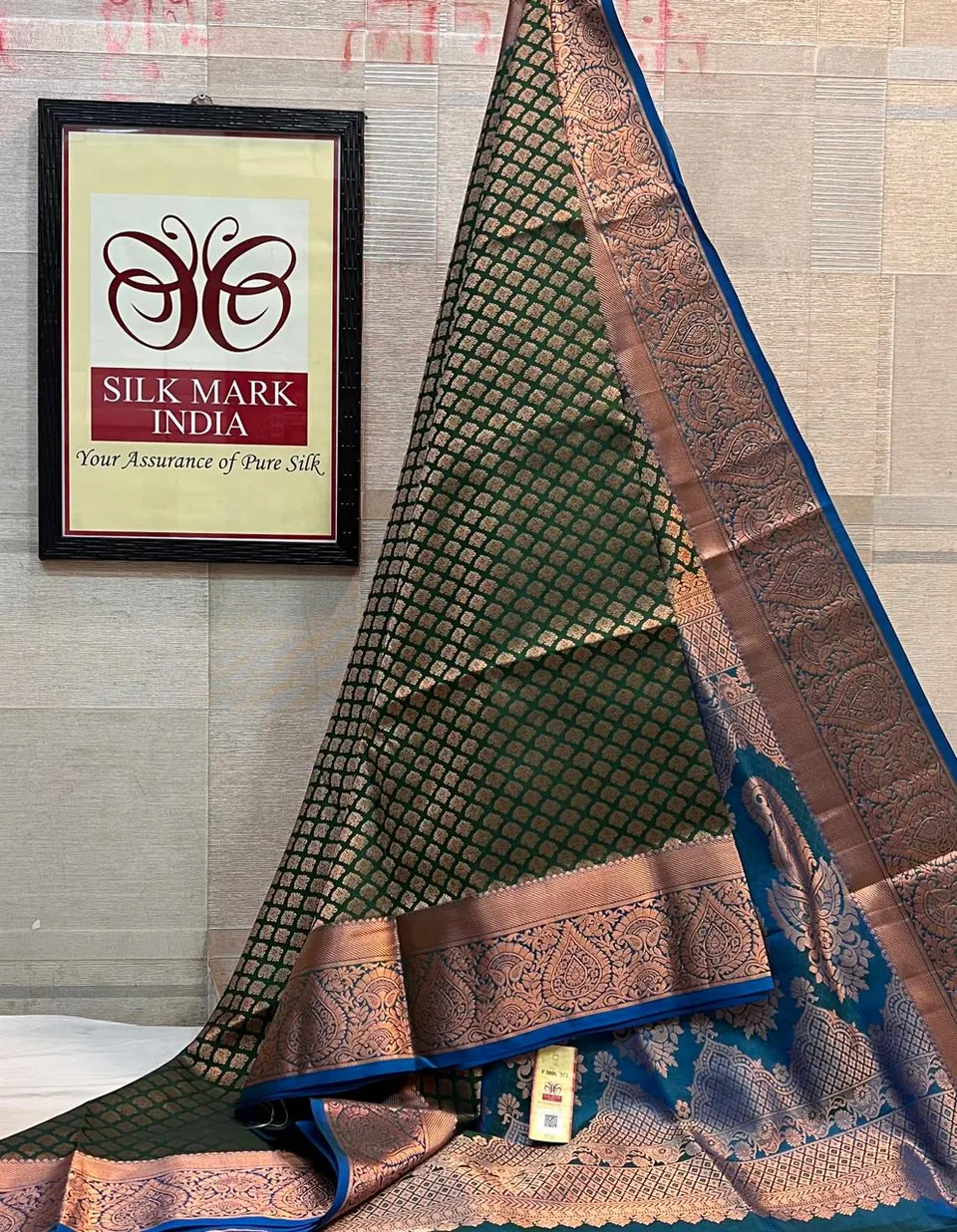 Black & Blue Checks kanchipuram pure silk saree