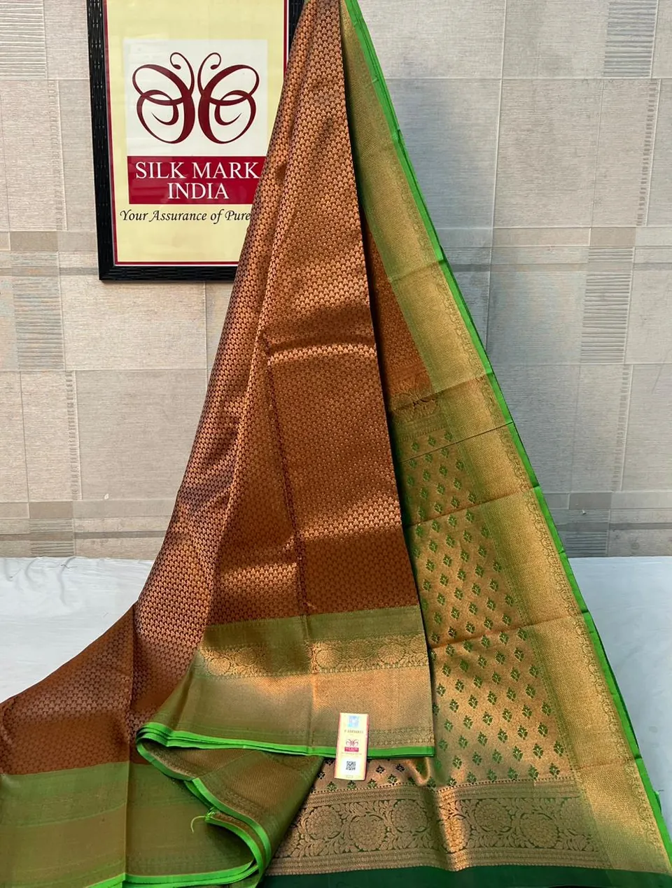 Brown & Green kanchipuram pure silk saree