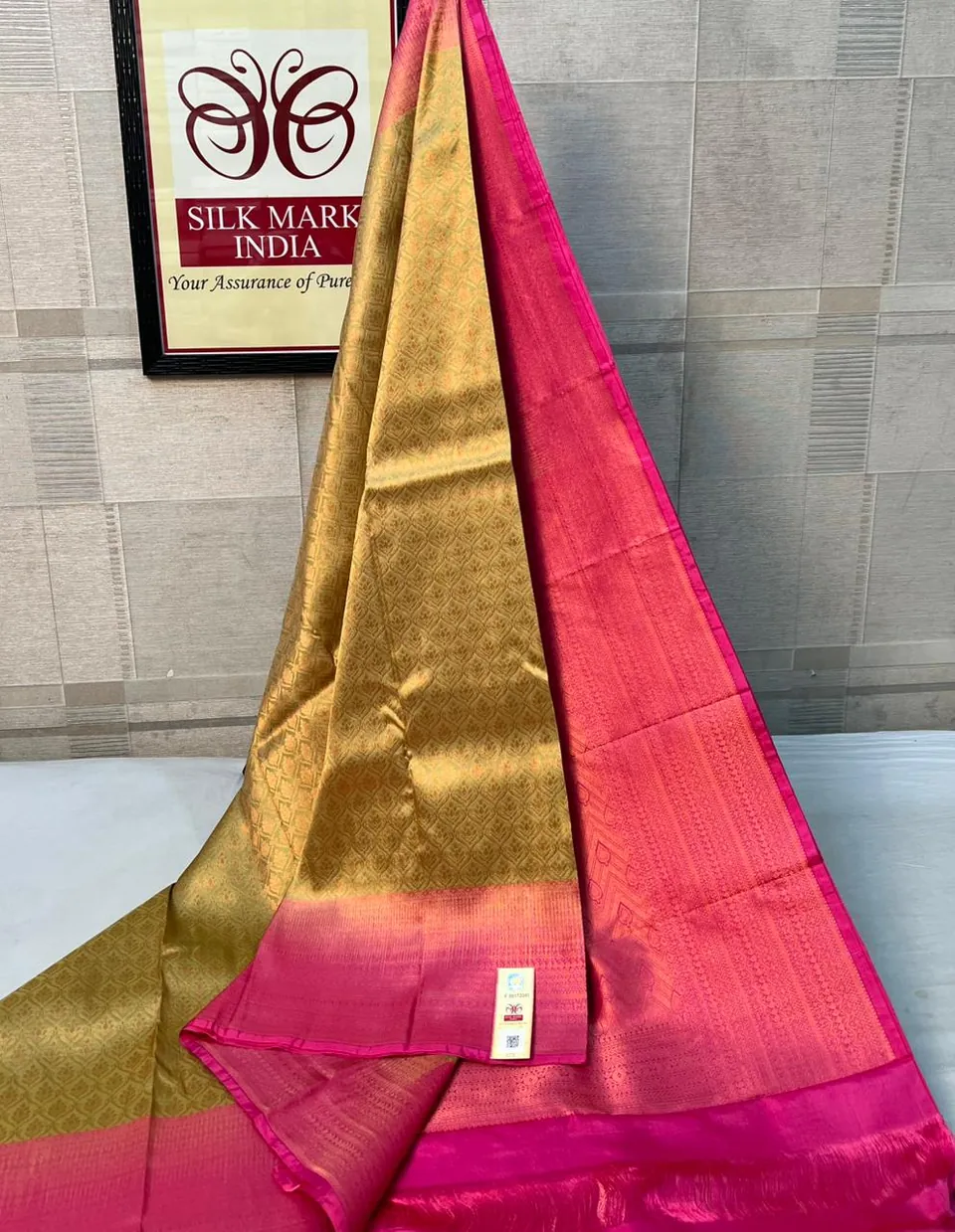 Gold & Pink kanchipuram pure silk saree