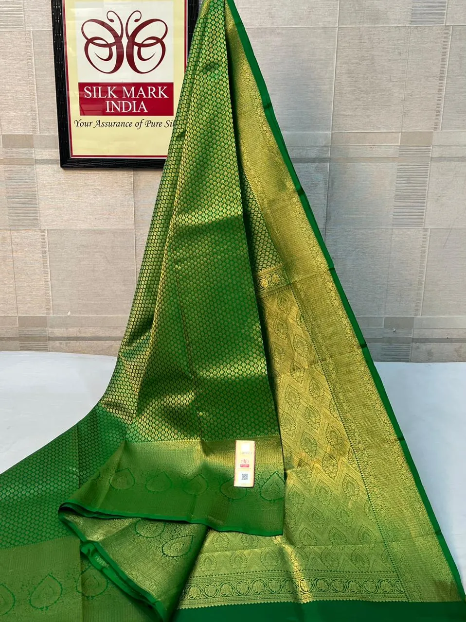 Green & Lemon Yellow kanchipuram pure silk saree