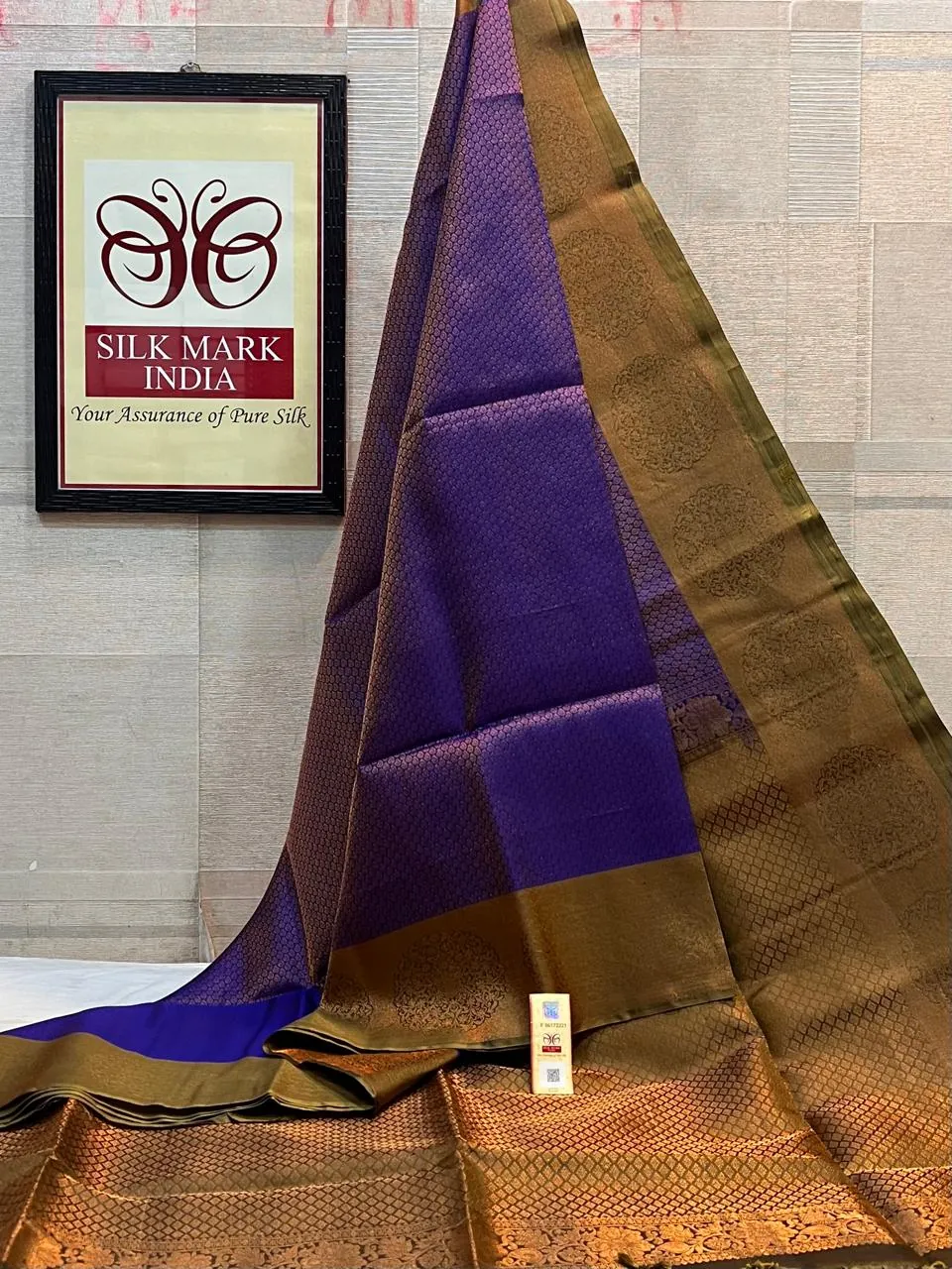 Royal Purple & Antique Gold kanchipuram pure silk saree